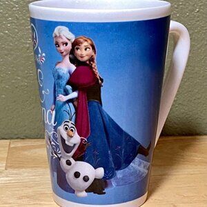 Disney  Frozen Princesses Elsa & Anna Tall Ceramic Tea Coffee Mug W/Olaf